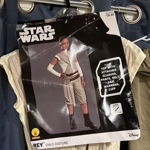 Disney Star Wars Rey Child Costume - never used